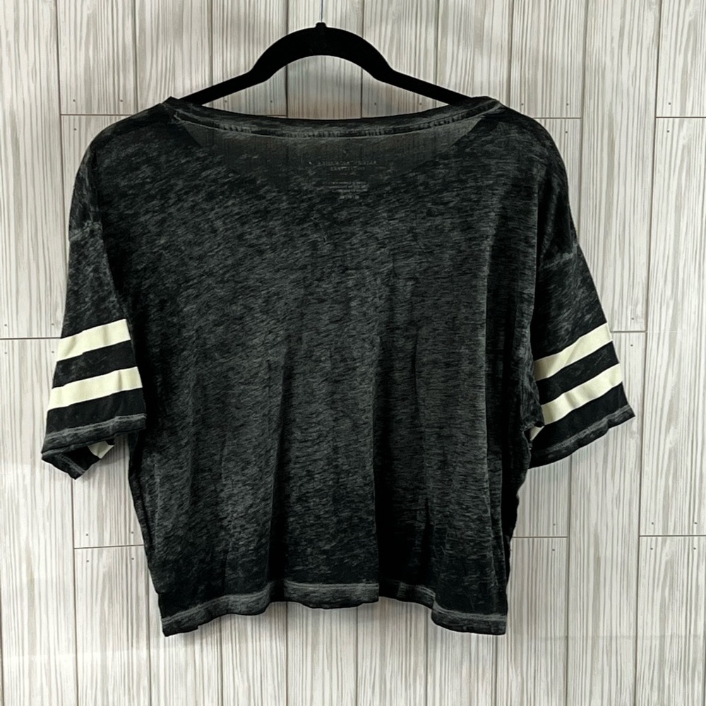 AEO Crop Top Flag Top - Picture 2 of 5